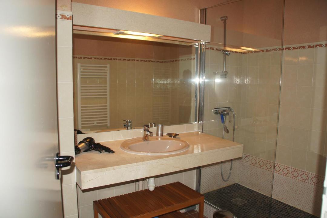 Photo of Bathroom in Rochefort