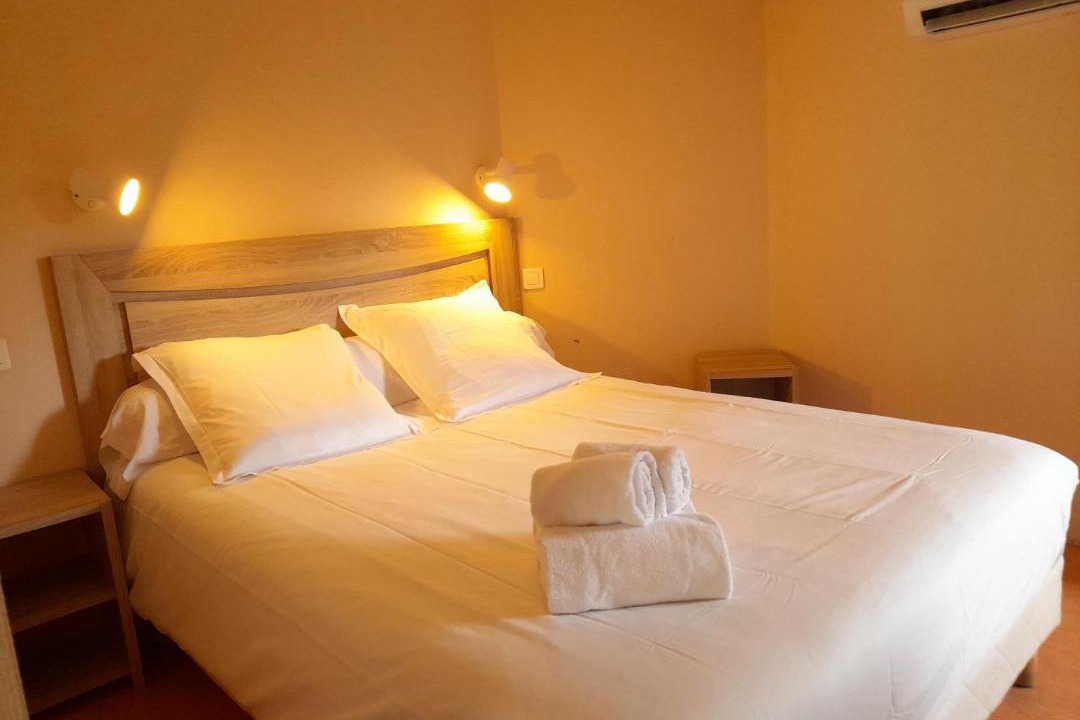 Photo of Bedroom in Etauliers