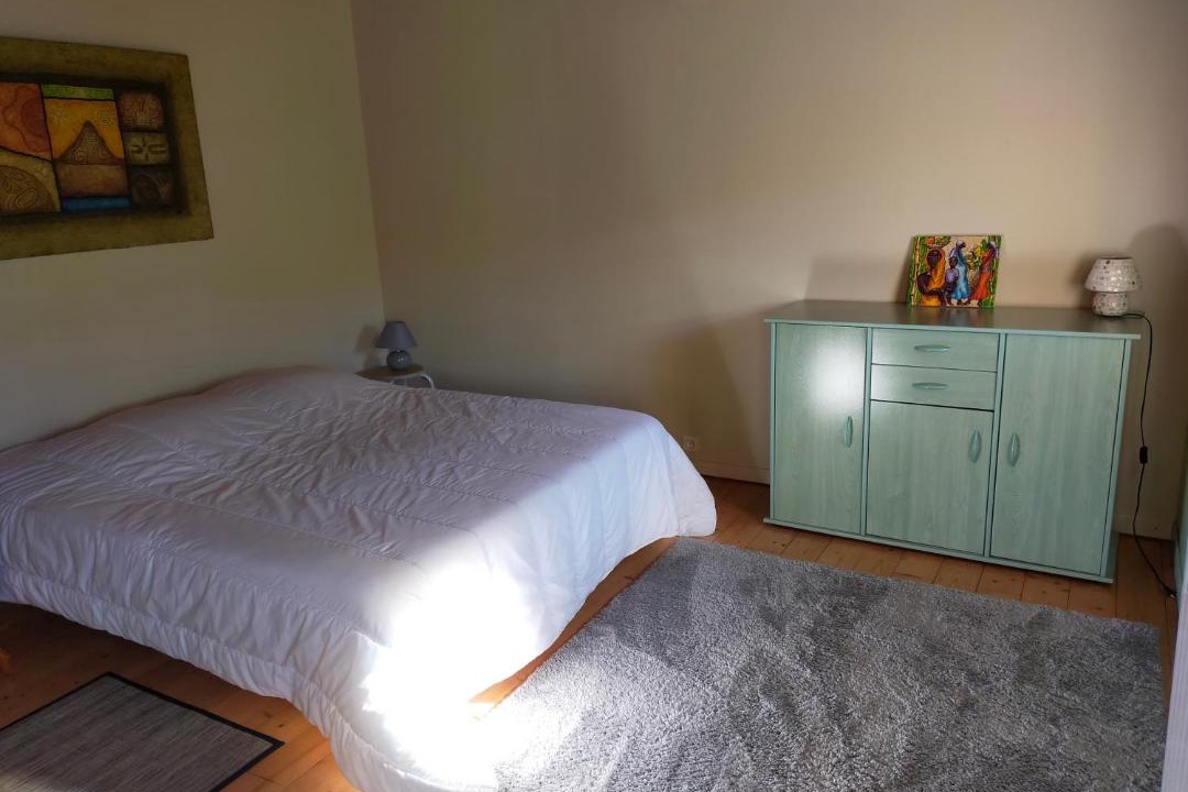 Photo of Bedroom in Courcoury