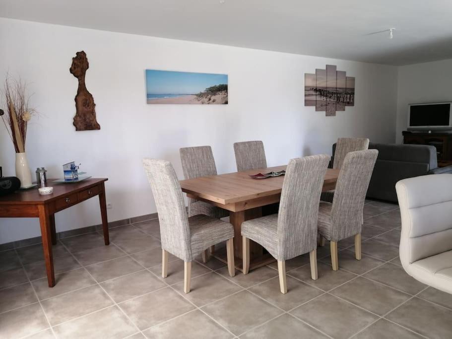 Photo of Livingroom in Meschers-sur-Gironde