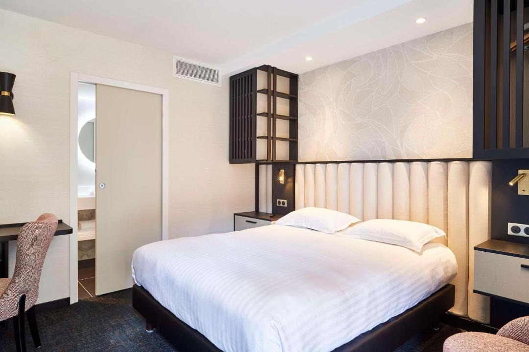 Photo of Bedroom in Pauillac