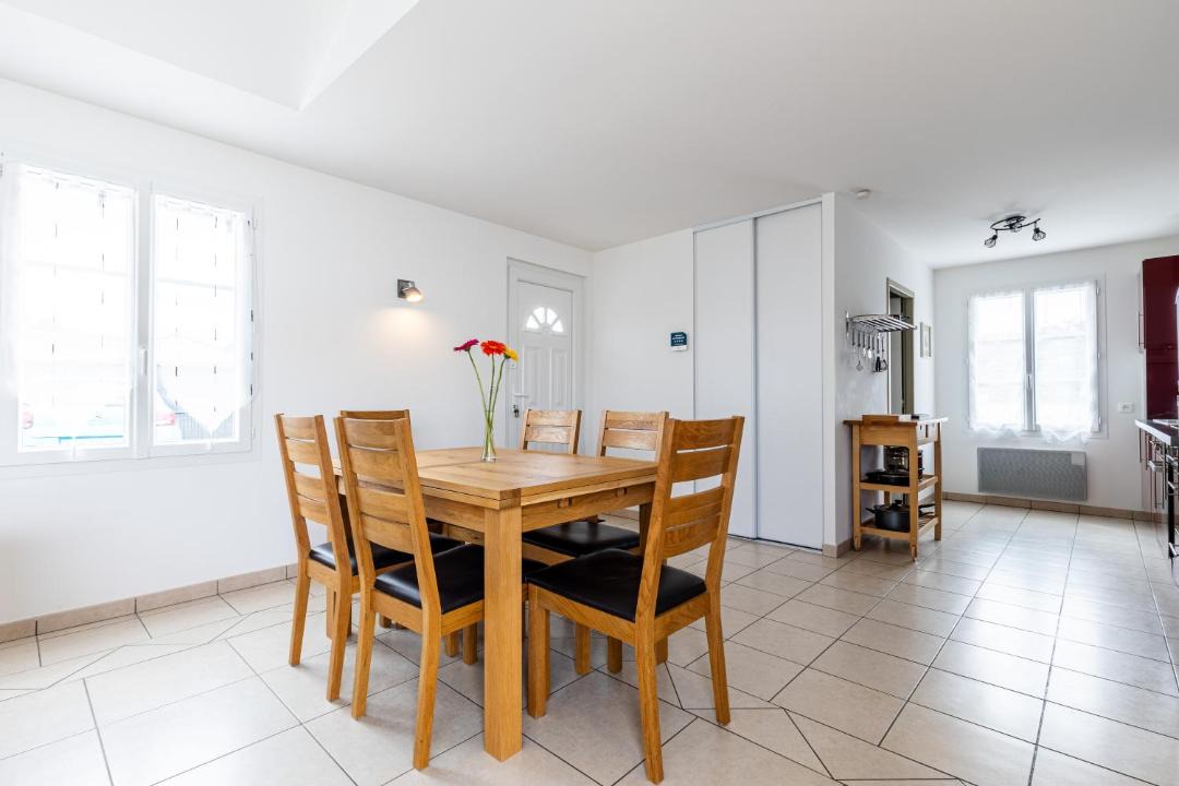 Photo of Livingroom in Cheray