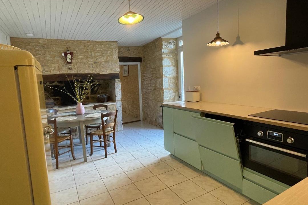 Photo of Kitchen in Coux-et-Bigaroque-Mouzens