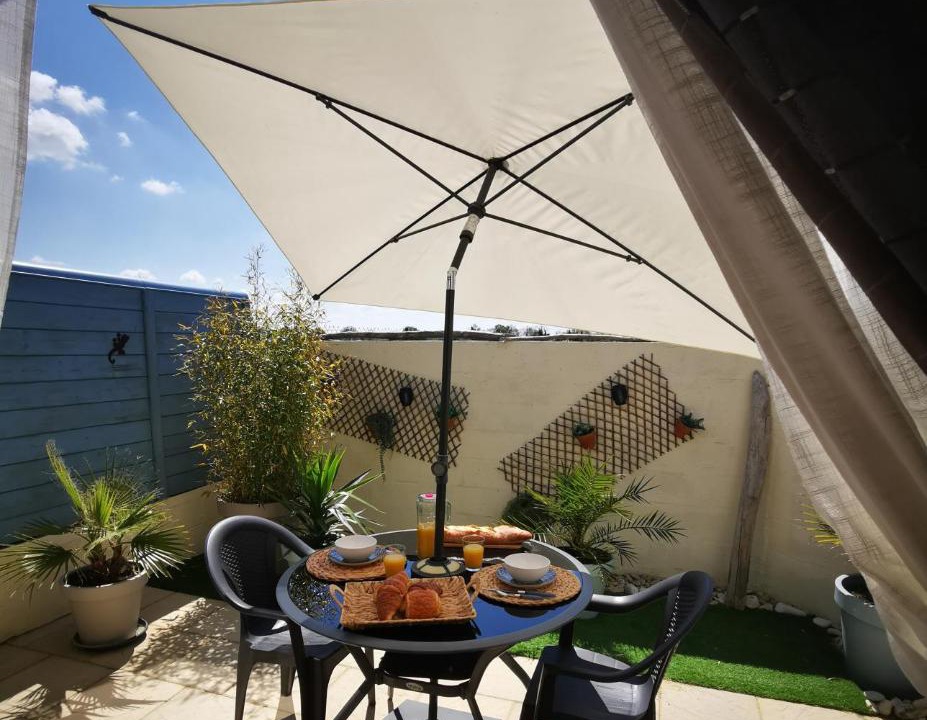 Photo of Patio Balcony in Aigrefeuille-d'Aunis