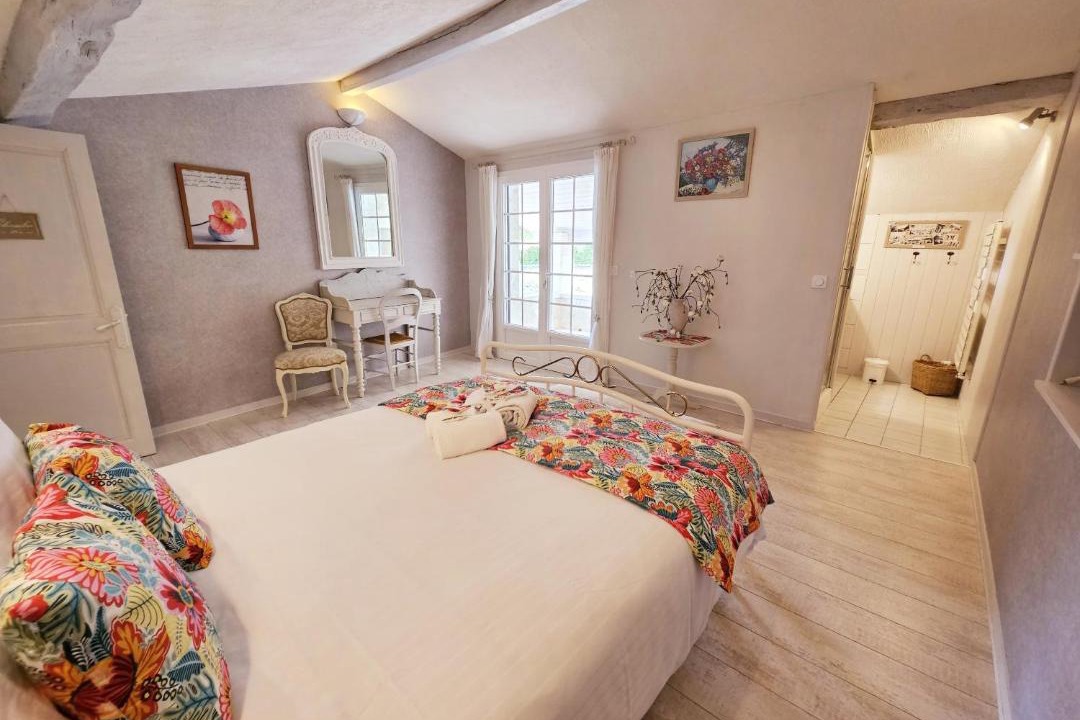 Photo of Bedroom in La Couronne