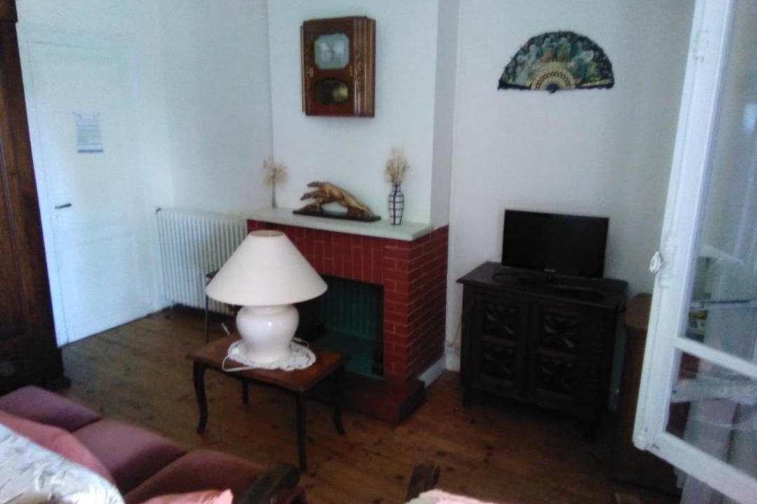 Photo of Livingroom in Miramont-de-Guyenne