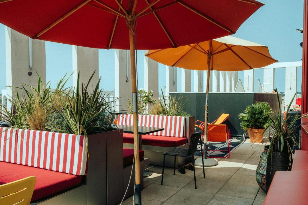 Photo of Patio Balcony in Saint Jean Station District
