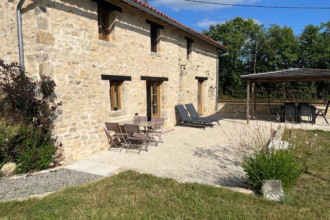 Photo of Buildings in Champagne-Mouton