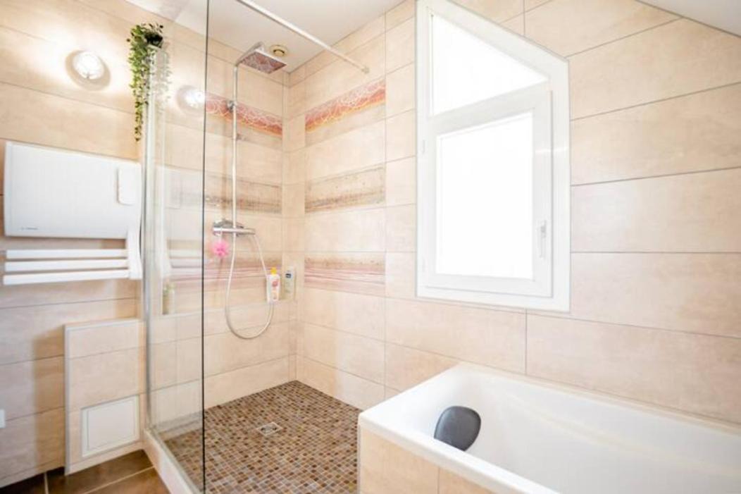 Photo of Bathroom in Ousse