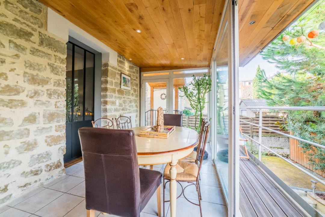 Photo of Patio Balcony in Brive-la-Gaillarde