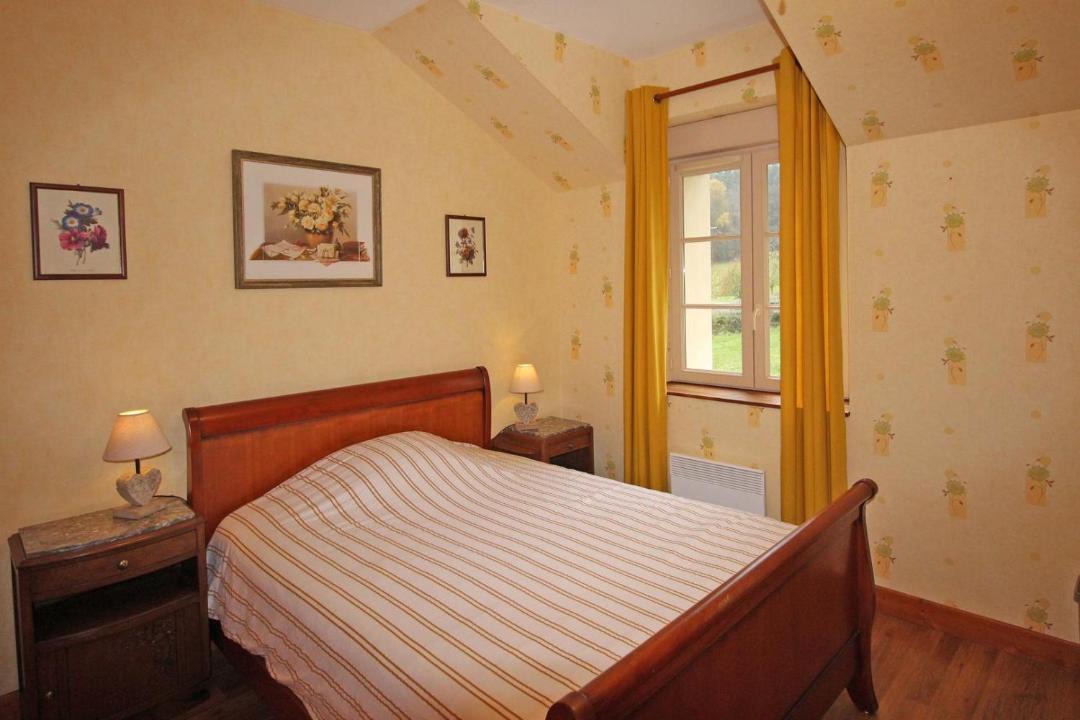 Photo of Bedroom in La Croisille-sur-Briance