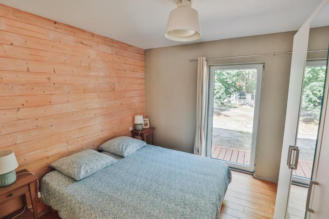 Photo of Bedroom in Grayan-Et-L'Hopital