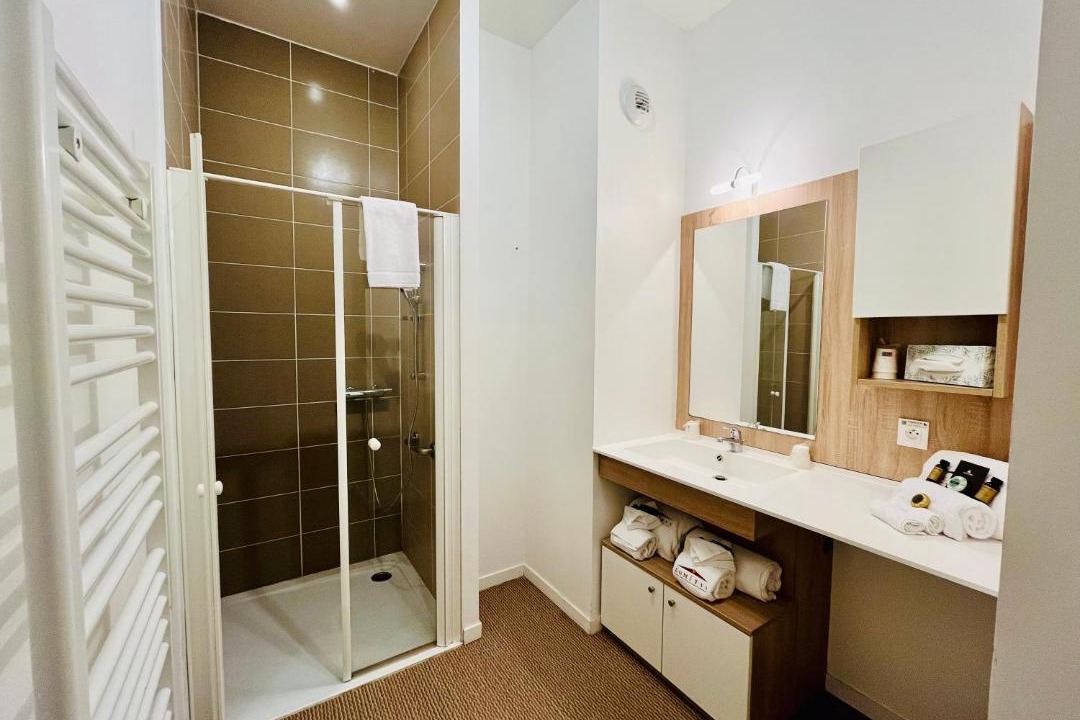 Photo of Bathroom in Bassins a Flot