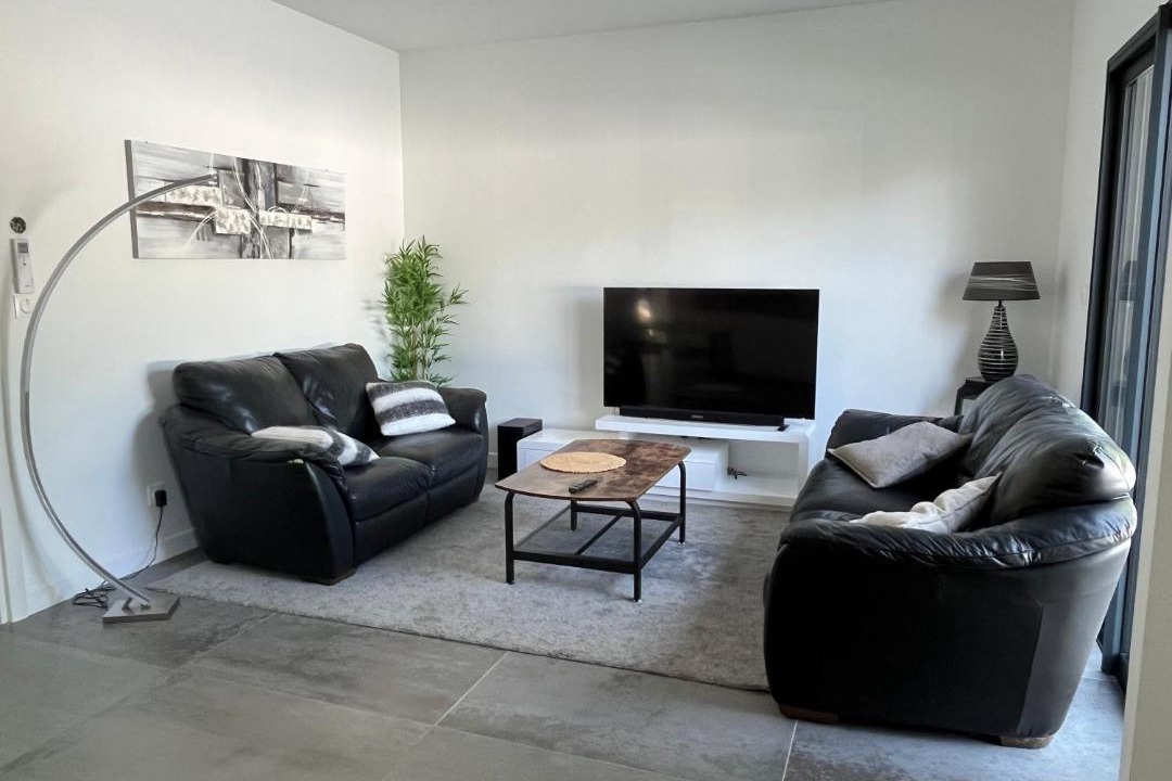 Photo of Livingroom in Salles