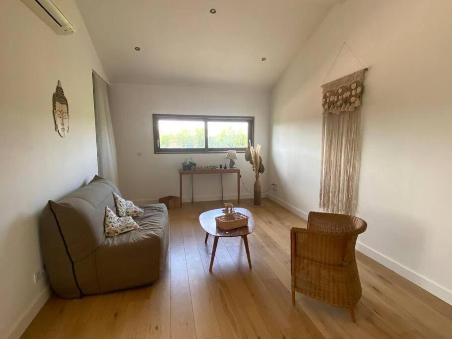 Photo of Livingroom in Tabanac