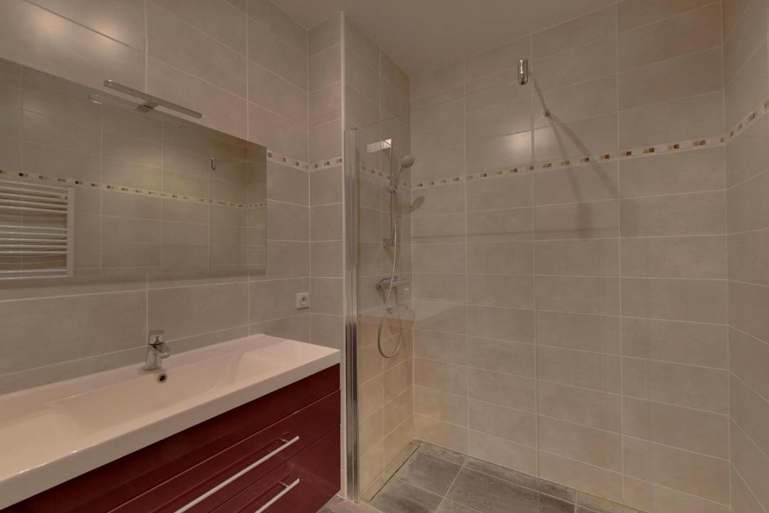 Photo of Bathroom in Port District