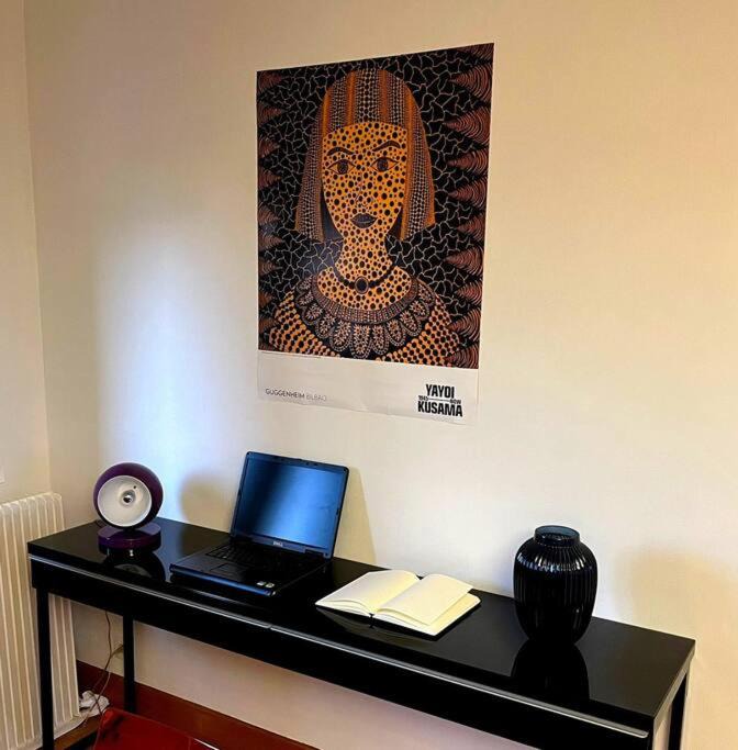 Photo of Livingroom in Centre Ville