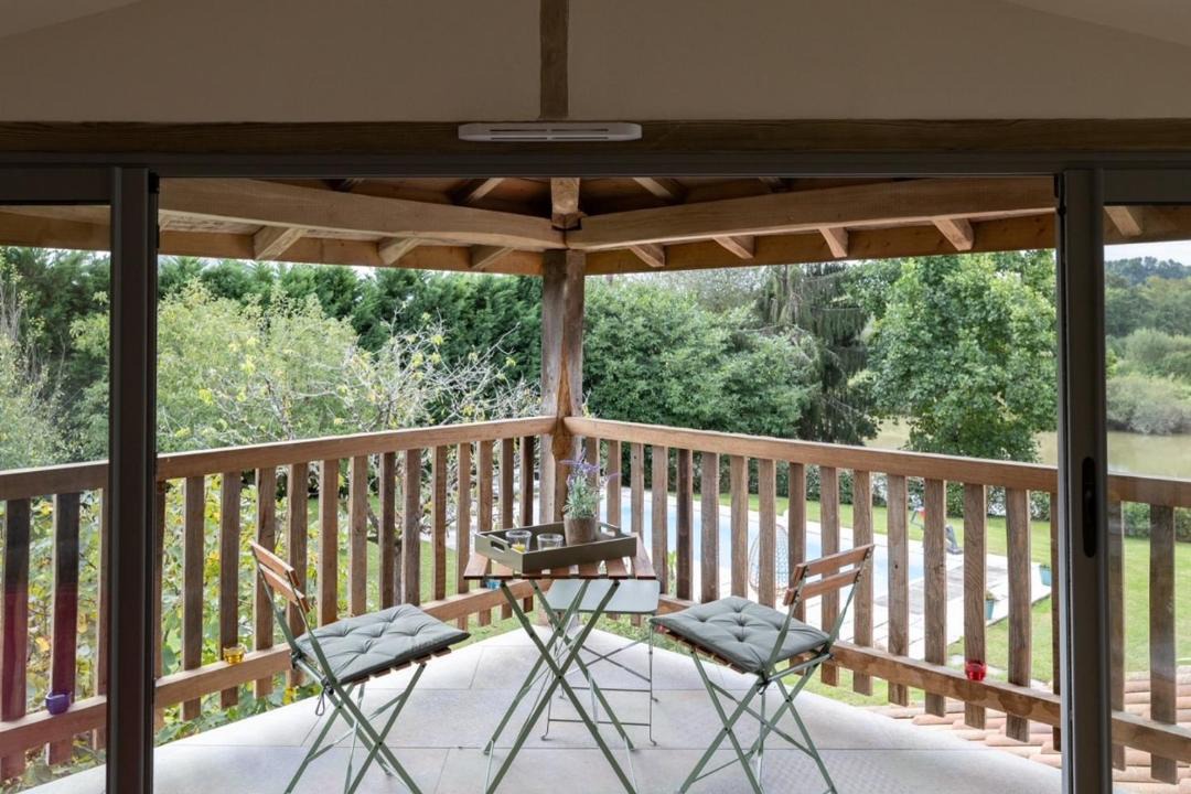 Photo of Patio Balcony in Sames