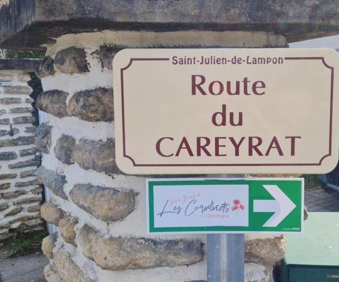 Photo of Others in Saint-Julien-de-Lampon