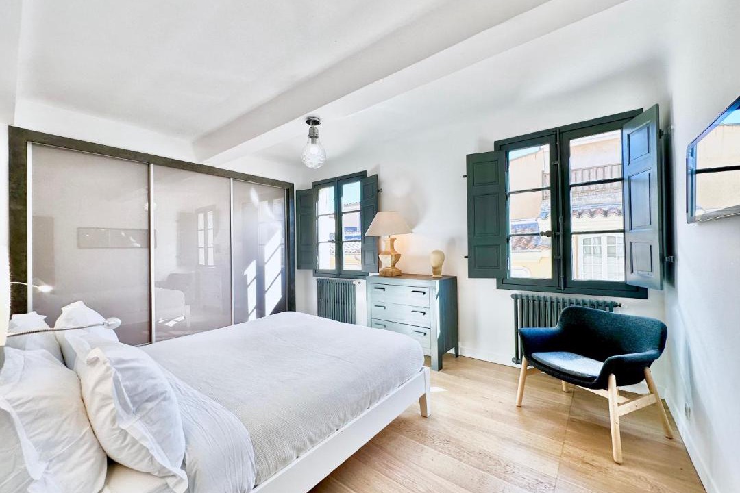 Photo of Bedroom in Mazarin Quarter