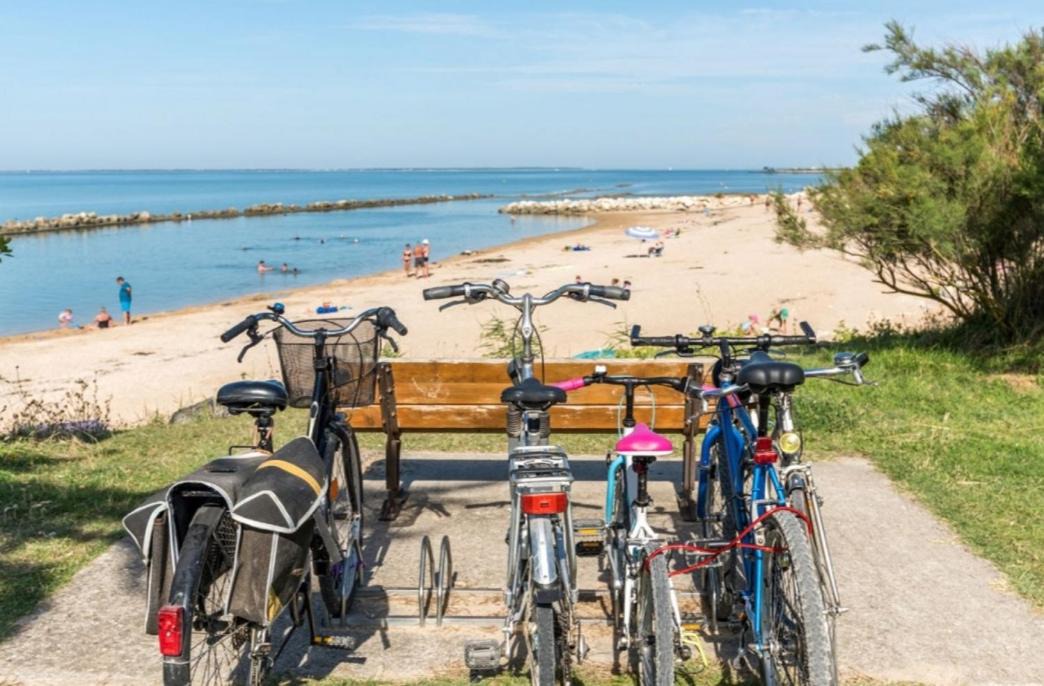 Photo of Others in Port-des-Barques