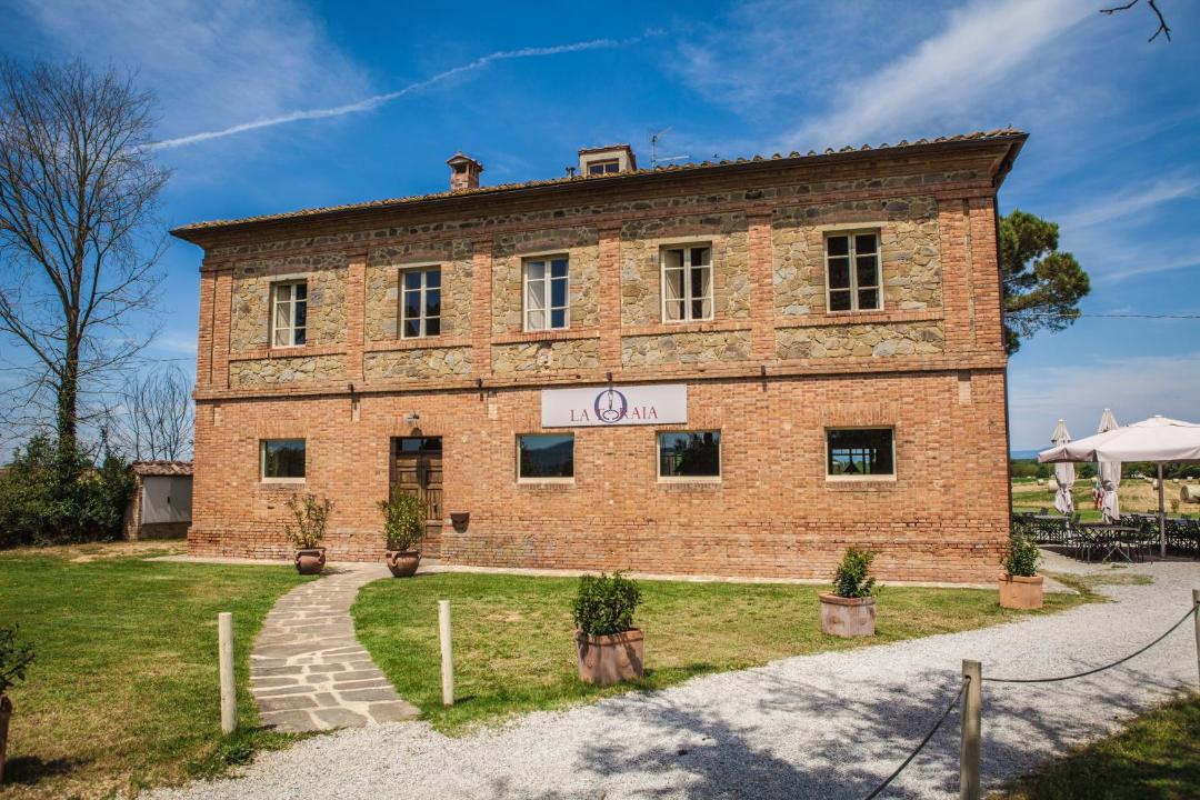 Photo of Others in Santarello