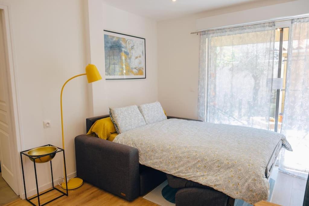 Photo of Bedroom in Begles
