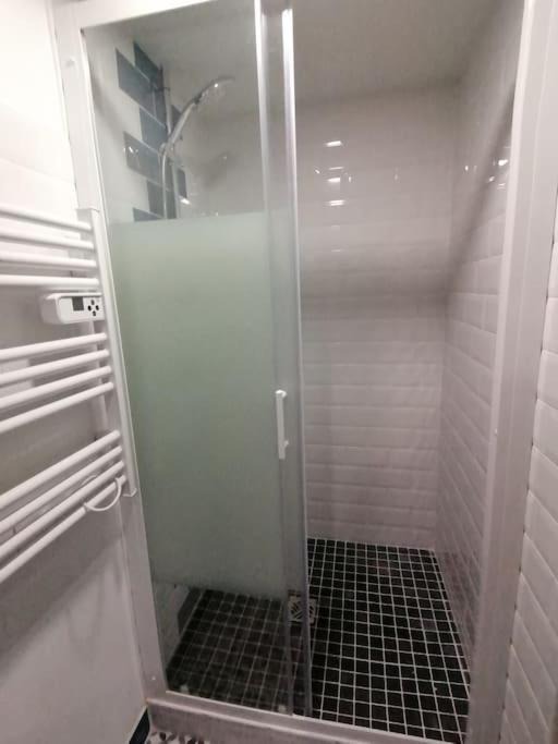 Photo of Bathroom in La Rochefoucauld
