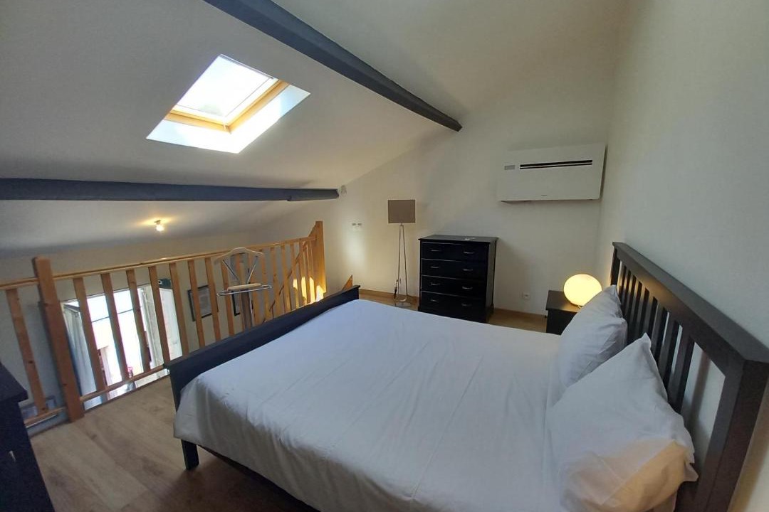 Photo of Bedroom in Saint-Emilion