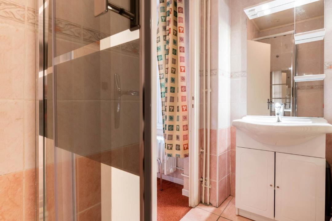 Photo of Bathroom in Hagetmau