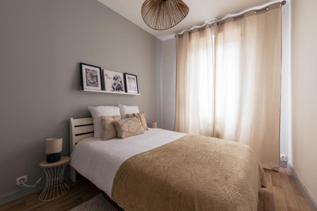 Photo of Bedroom in Cognac