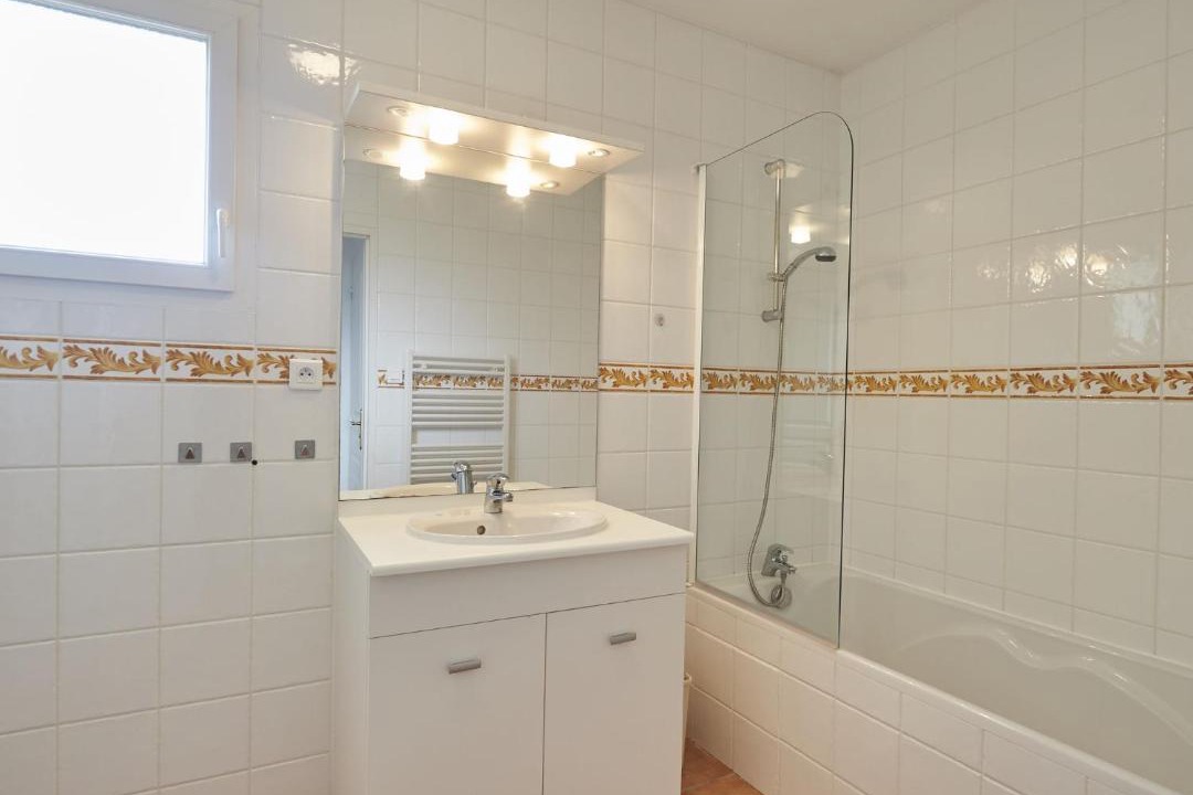 Photo of Bathroom in Vasles