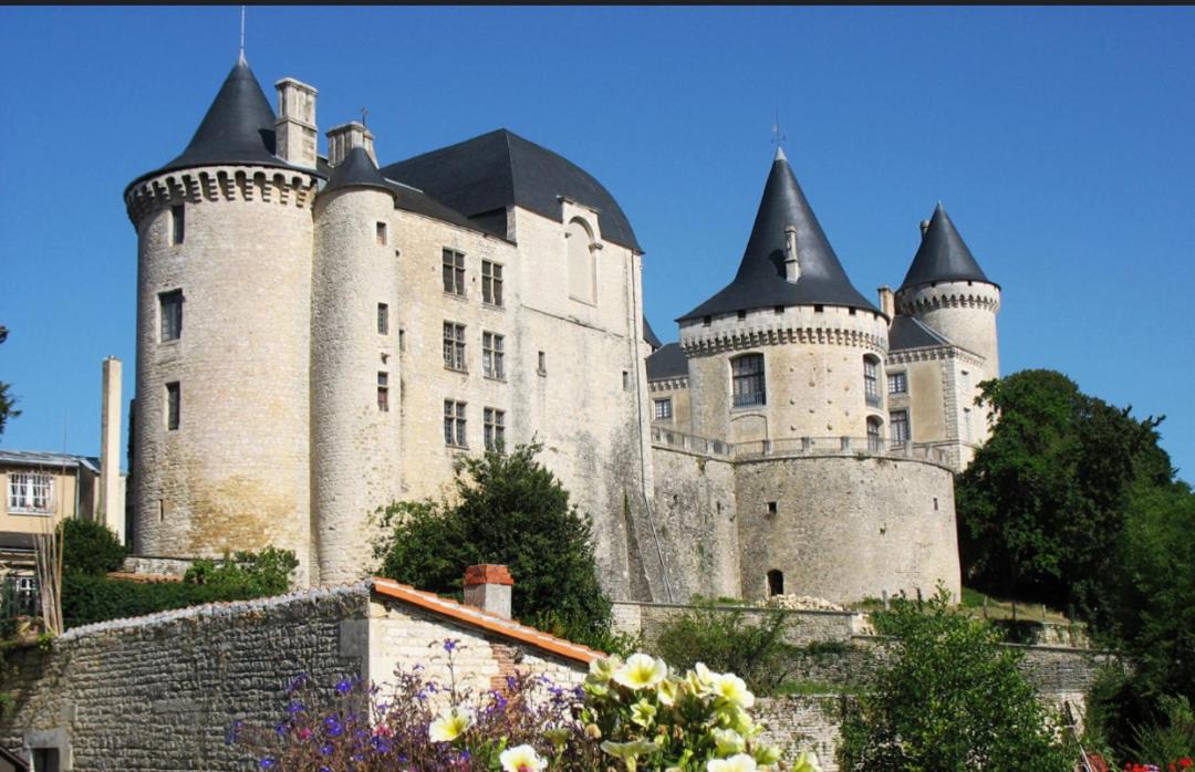 Photo of Others in Verteuil-sur-Charente