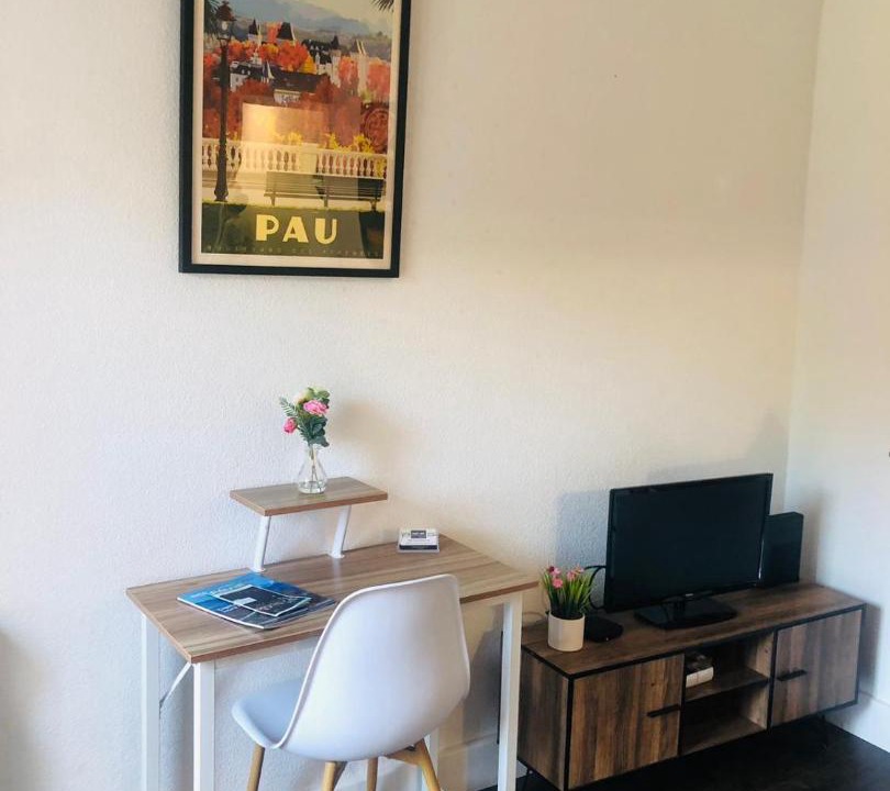 Photo of Livingroom in Pau Nord