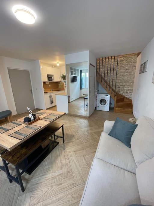 Photo of Livingroom in Saujon
