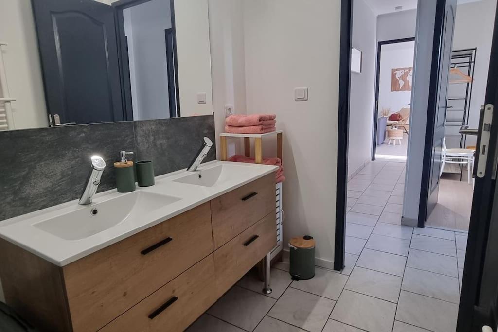 Photo of Bathroom in Saint-Seurin-sur-l'Isle