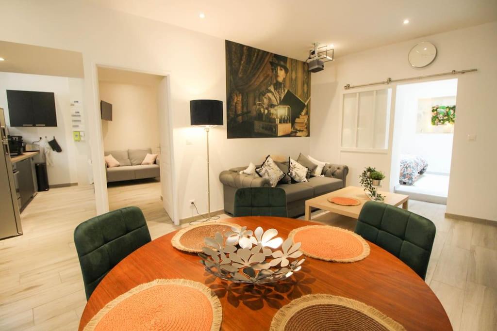 Photo of Livingroom in Angouleme
