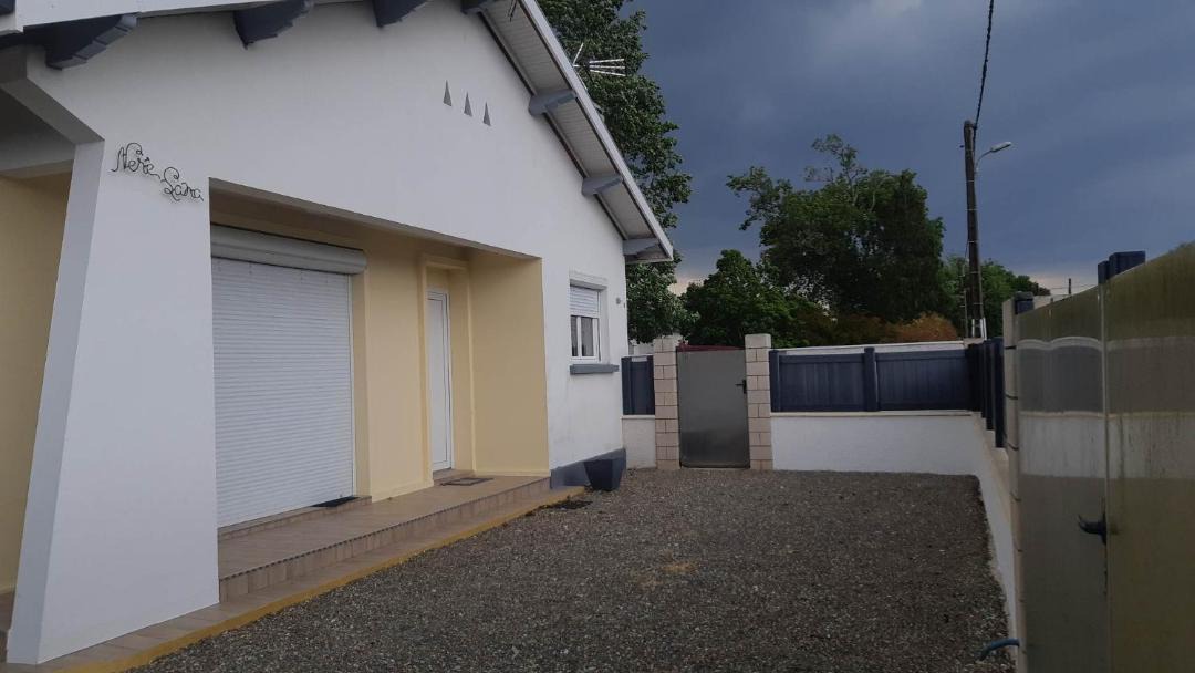 Photo of Buildings in Parentis-en-Born