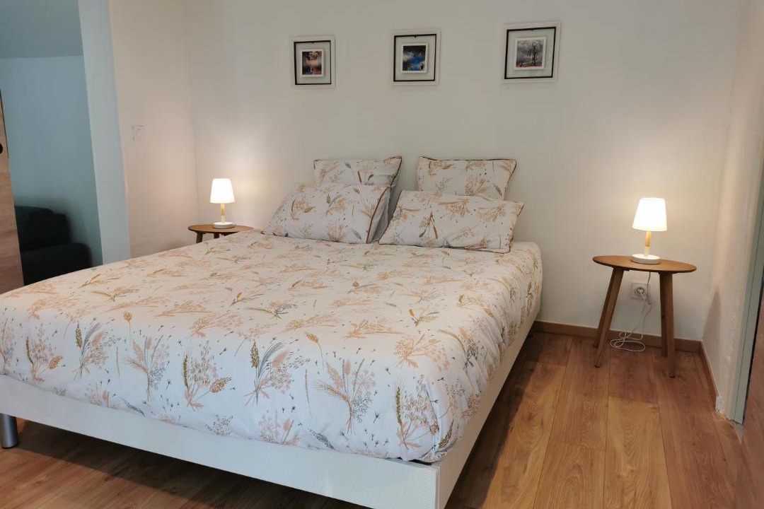 Photo of Bedroom in Saint-Andre-dAllas
