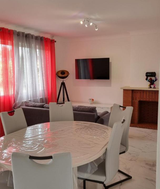 Photo of Livingroom in Puisseguin