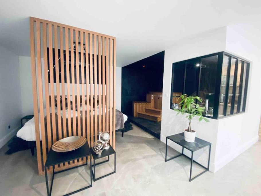 Photo of Livingroom in Saint-Bruno - Saint-Victor