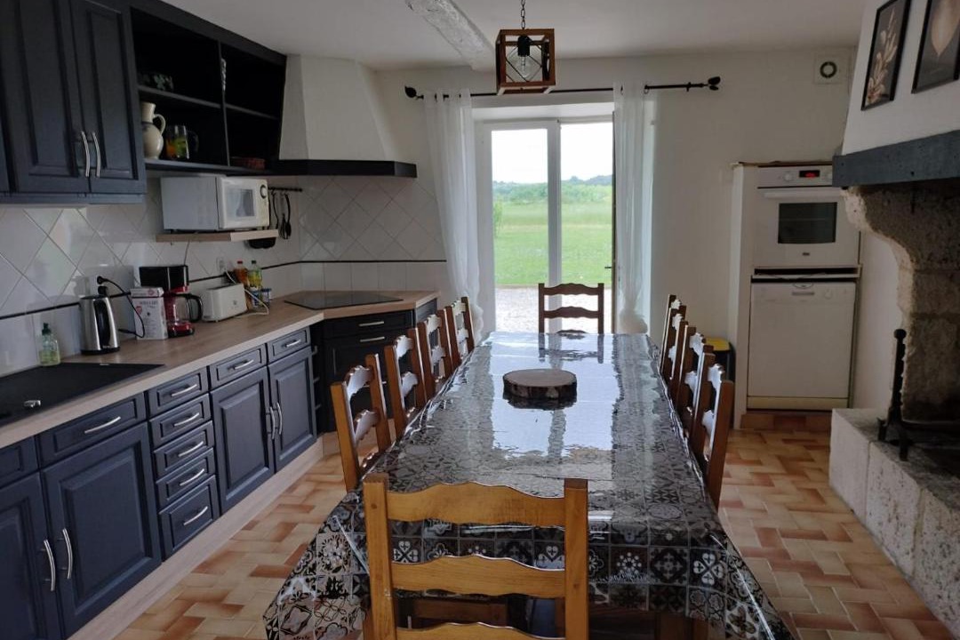 Photo of Kitchen in Conne-de-Labarde