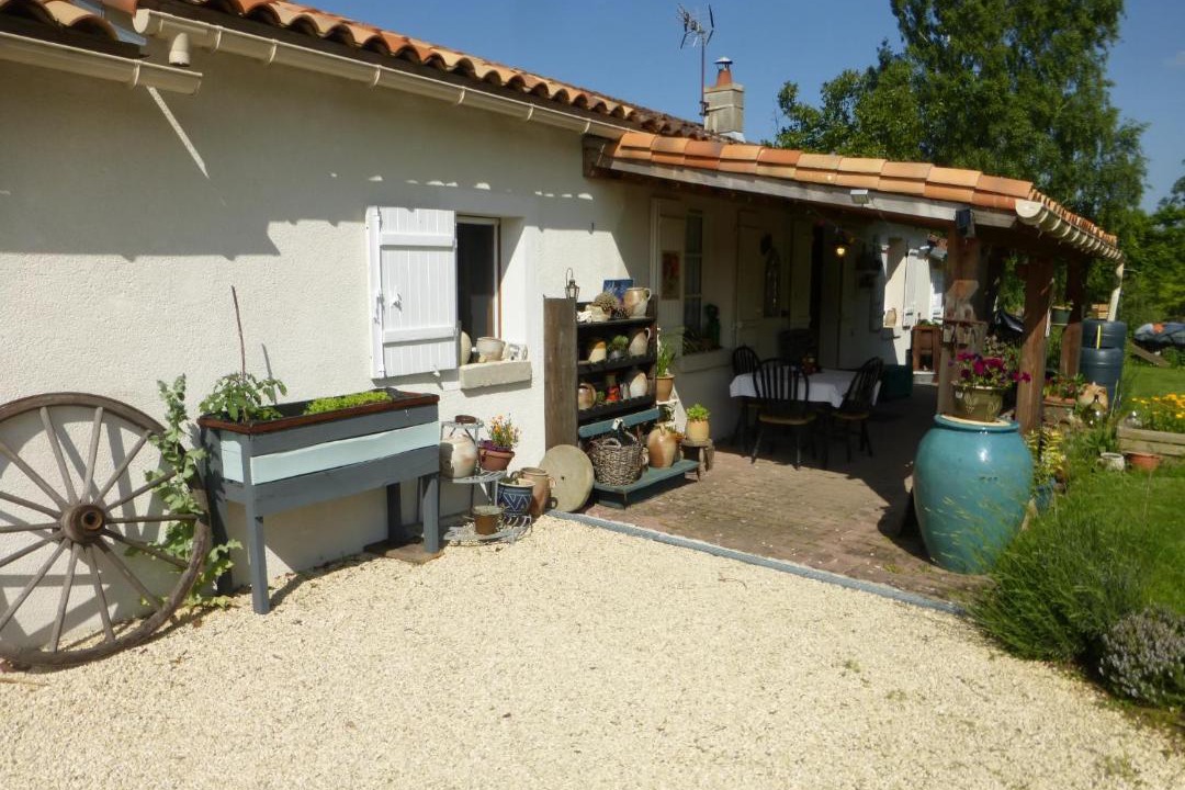 Photo of Others in Charroux