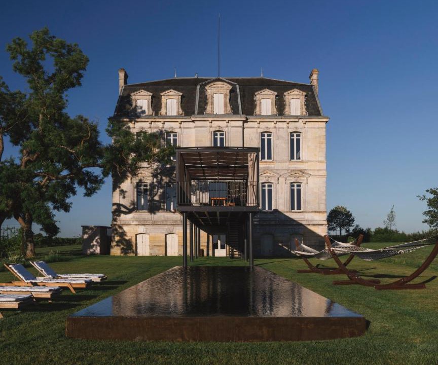 Photo of Buildings in Saint-Christoly-Medoc