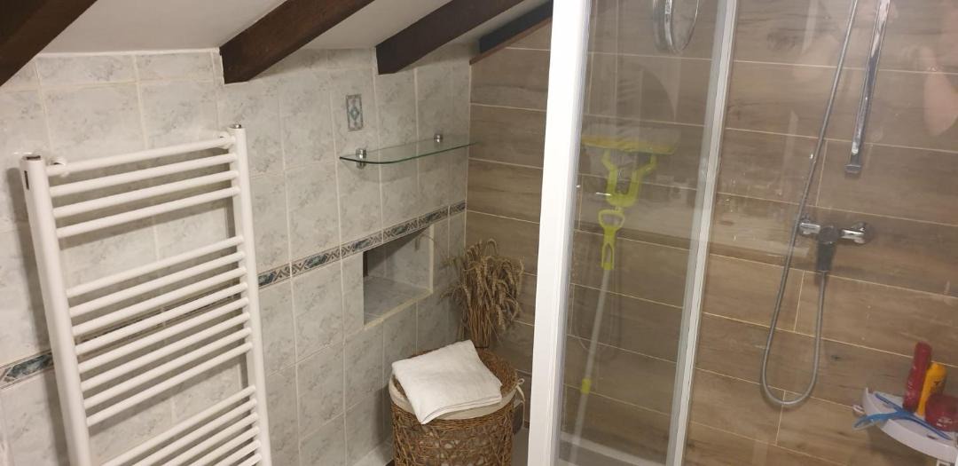 Photo of Bathroom in Vanxains