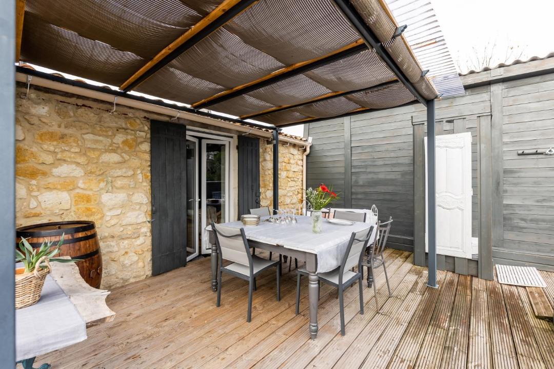 Photo of Patio Balcony in Vertheuil