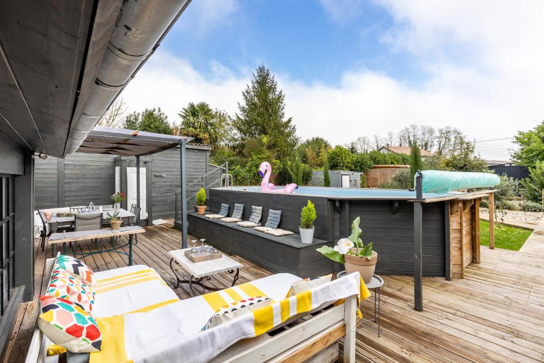Photo of Patio Balcony in Vertheuil