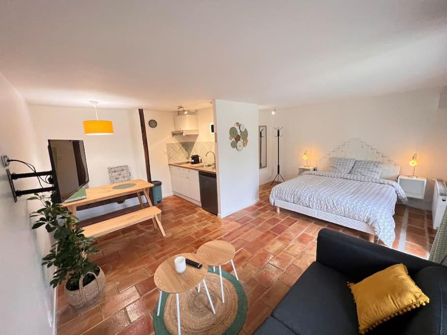 Photo of Livingroom in Archigny