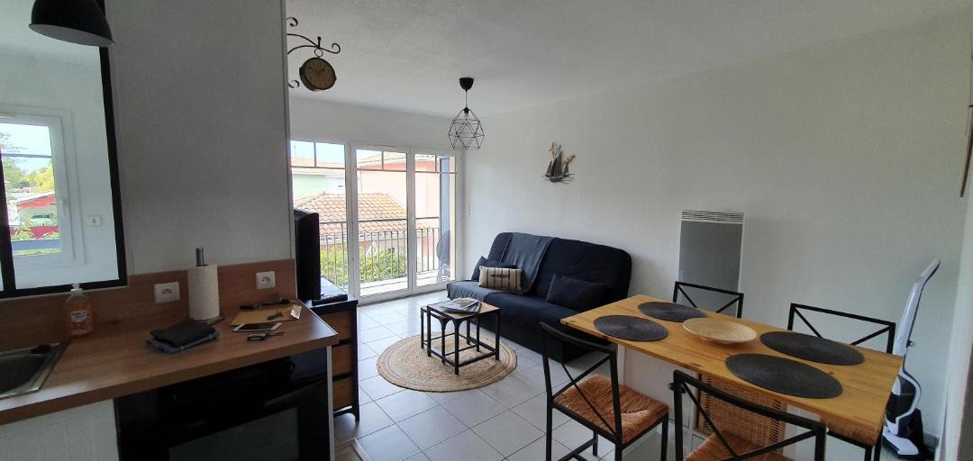 Photo of Livingroom in Gujan-Mestras