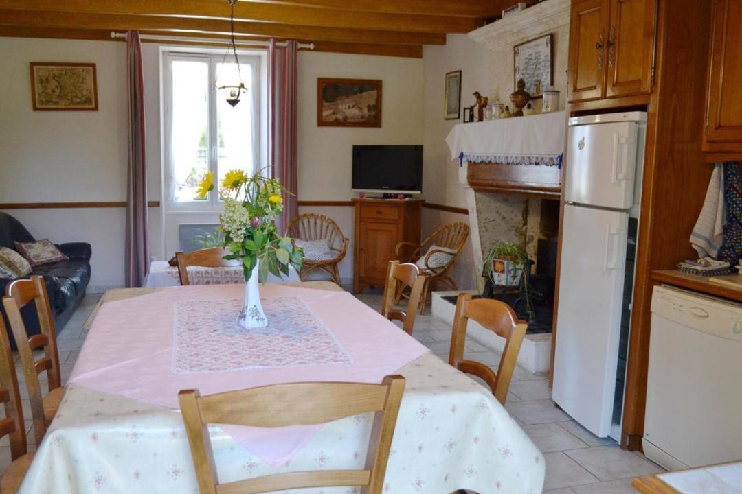 Photo of Livingroom in Saint-Genis-d'Hiersac